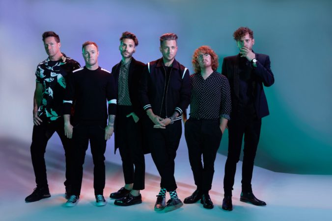 OneRepublic piesňou Better Days predpovedá lepšie časy, okrem povzbudenia novým singlom aj pomáhajú