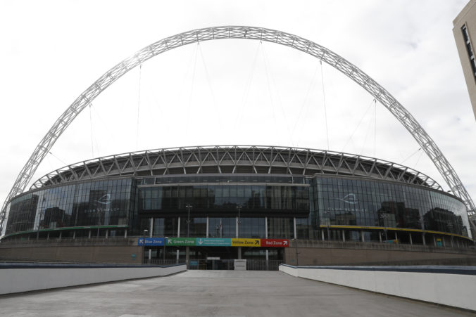 Dohrajú sezónu Premier League na slávnom Wembley? Je to vraj jedna z možností