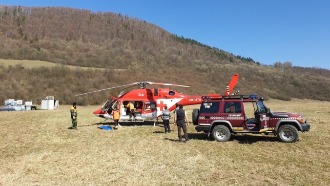 V horskom stredisku Veľká Rača zomrel muž, aj napriek snahe záchranárov sa ho nepodarilo oživiť