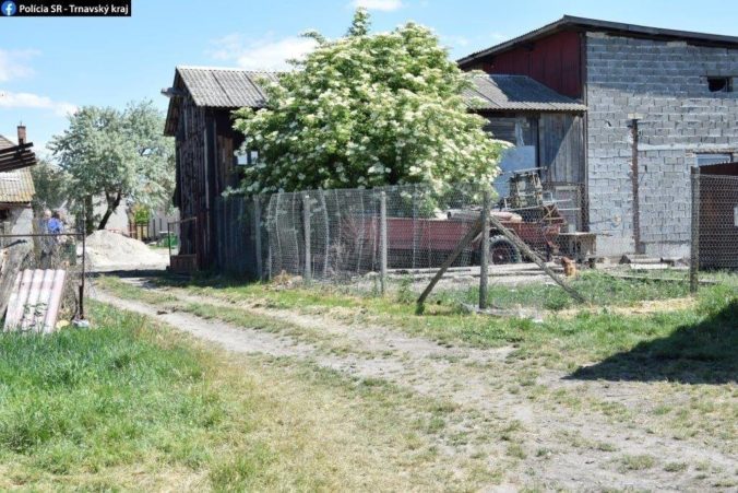 Polícia dolapila dvoch lupičov, ktorí vyrabovali sklady v Šamoríne (foto)