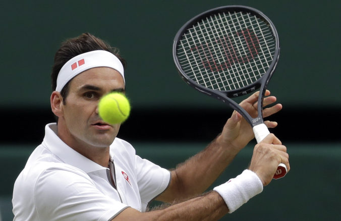 Roger Federer nemá motiváciu na tréning, hrať pred prázdnymi tribúnami by bolo obtiažne