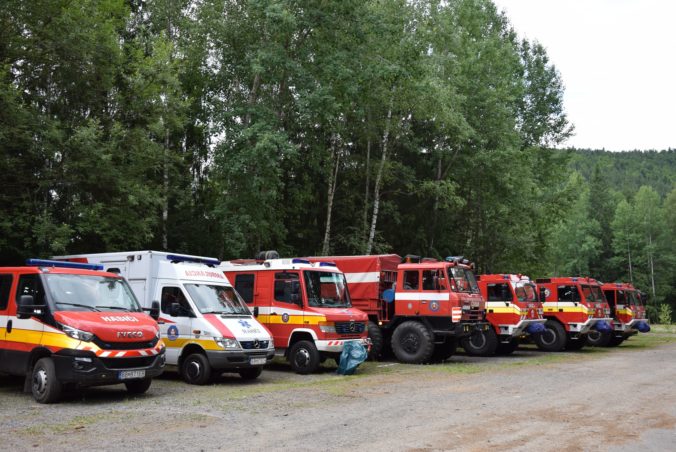 Dobrovoľní hasiči vo viacerých obciach dostanú hasičské autá, bezplatne ich môžu využívať do 2022