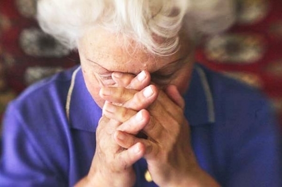 Dôchodkyňa naletela podvodníkovi a prišla o úspory, „Miro“ nebol jej rodinný prislušník