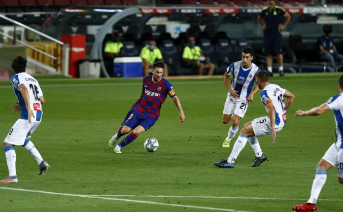 FC Barcelona zvládol mestské derby, Espanyol poslal do nižšej súťaže (video)