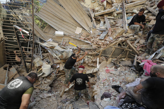Výbuch v Bejrúte má už vyše 200 obetí, OSN varuje pred humanitárnou krízou (foto)