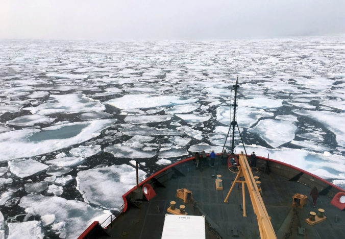 Severný ľadový oceán prichádza o ľad oveľa rýchlejšie, podľa vedcov sa do roku 2035 roztopí úplne