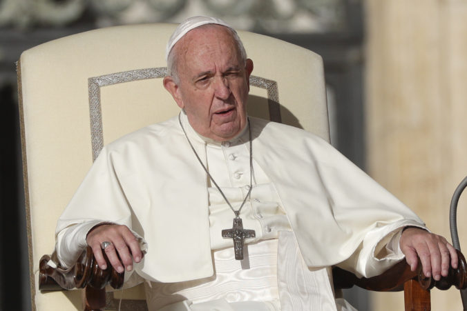 Pápež František prijal rezignáciu poľského arcibiskupa, bol zapletený do sexuálneho škandálu
