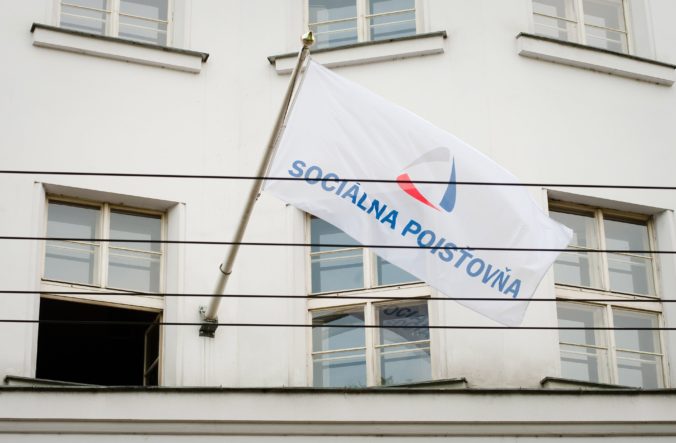 Sociálna poisťovňa v prvom polroku zamietla takmer osem percent žiadostí o dôchodok