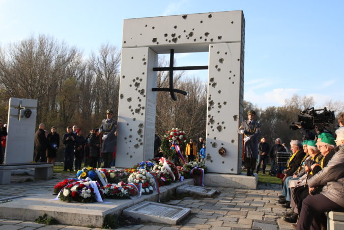 Strana OĽaNO chce v rámci návrhu zákona o štátnych sviatkoch pridať pamätný Deň obetí komunizmu na Slovensku