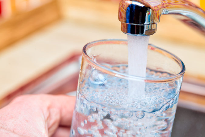 Spotreba pitnej vody na Slovensku mierne stúpla, celkové množstvo sa medziročne zvýšilo o milión kubíkov