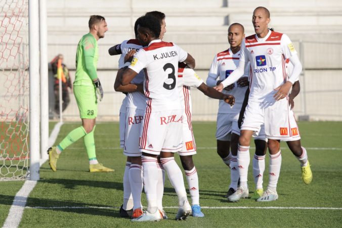 Trenčín aj Ružomberok triumfovali vo Fortuna lige, Michalovce klesli na dno tabuľky