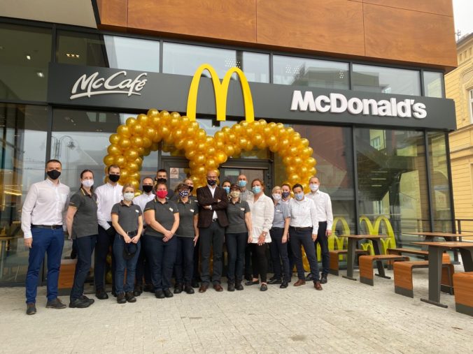 McDonald’s pokračuje v otváraní nových reštaurácií –najnovšia franšízová pribudla v metropole Šariša