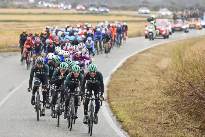Cyklisti na Giro d´Italia protestovali, nahnevaný šéf venoval ich odmeny lekárom