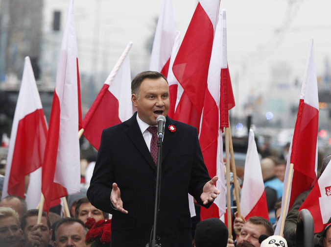 Poľský prezident Andrzej Duda mal pozitívny test na koronavírus, je v izolácii a cíti sa dobre