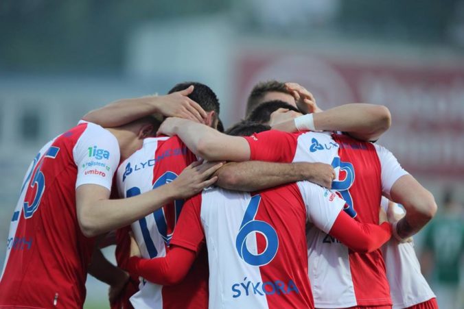 Česká liga stále nútene pauzuje, hrať sa nebude ani počas najbližšieho víkendu