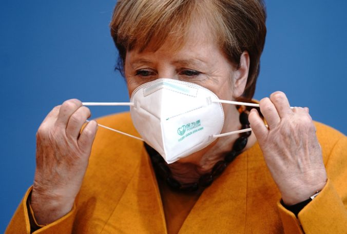 Nemecko nakúpi vyše 20 miliónov antigénových testov, Merkelová chce testovanie v domoch dôchodcov