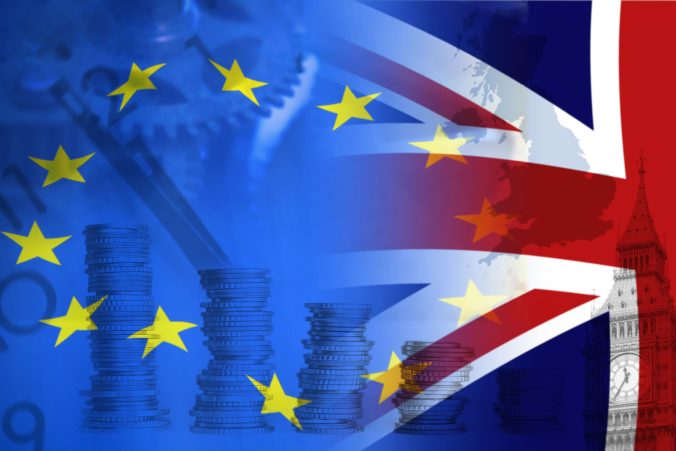 Európska únia a Británia pokračujú v rokovaniach o „pobrexitovej“ obchodnej dohode