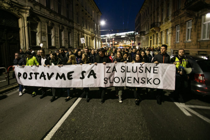 Za slušné Slovensko: 17. november je jedným z najdôležitejších míľnikov slovenských dejín