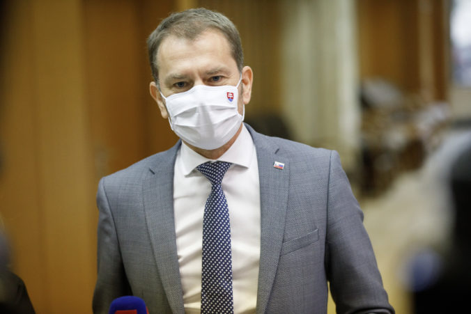 Antigénové testy na ďalšie celoplošné testovanie nakúpi Sulíkovo ministerstvo, Matovič chce v komisii aj Fica a Kotlebu (video)