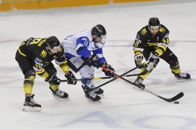 Nitra a Poprad sú bok po boku lídrami slovenskej hokejovej extraligy
