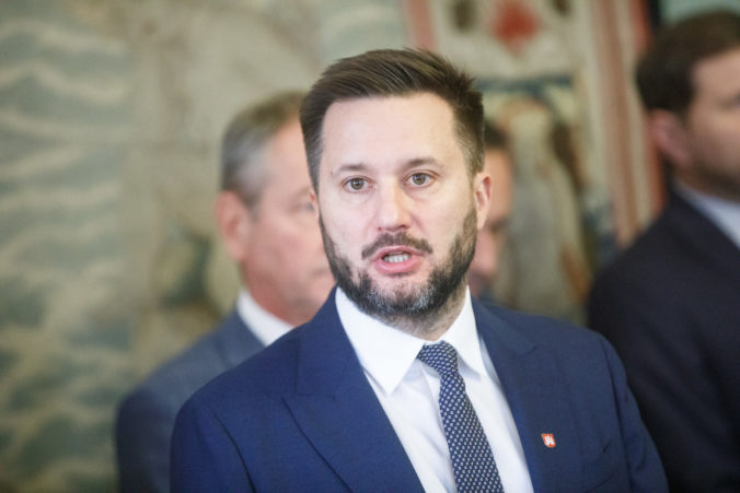 Koronavírus v Bratislave dvíha počty nových nakazených, primátor Vallo vyzval k zodpovednosti