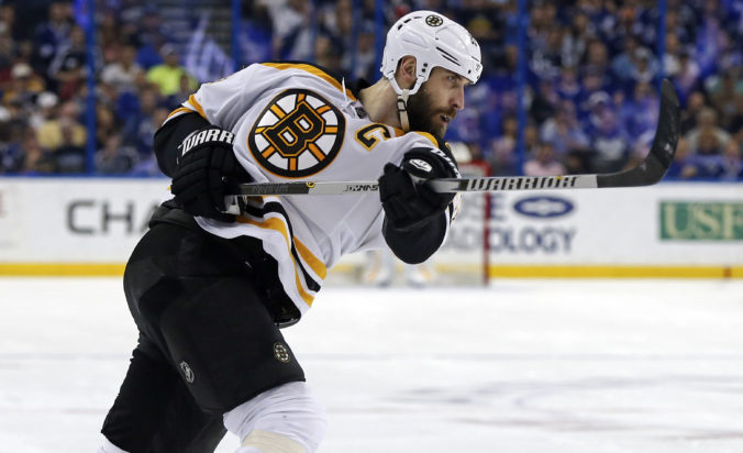 Zdeno Chára je v NHL stále žiadaný, napriek množstvu ponúk je preňho na prvom mieste Boston