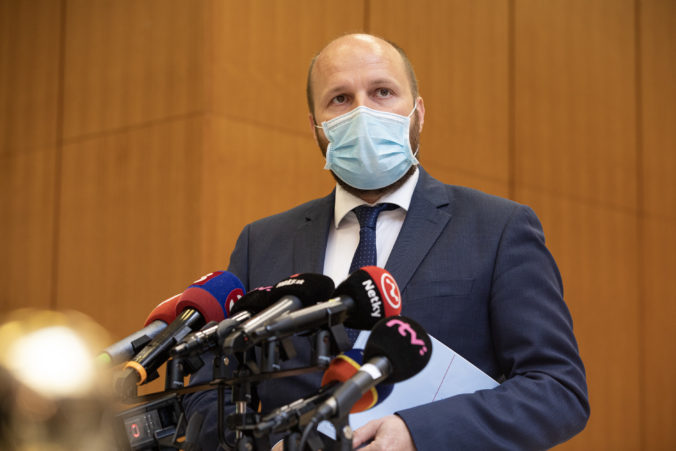 Unikli fotografie zo zdravotného záznamu Lučanského, minister Naď sľubuje odmenu za informácie