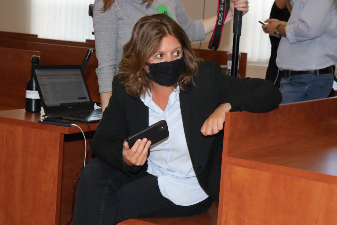 Pre sledovanie novinárky Tódovej začala polícia trestné stíhanie, fotili ju aj na chate v Tatrách