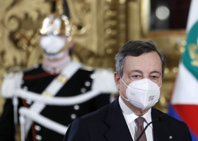 Bývalý šéf ECB Mario Draghi zostavil novú taliansku vládu, hlasovanie o dôvere je už len formalita