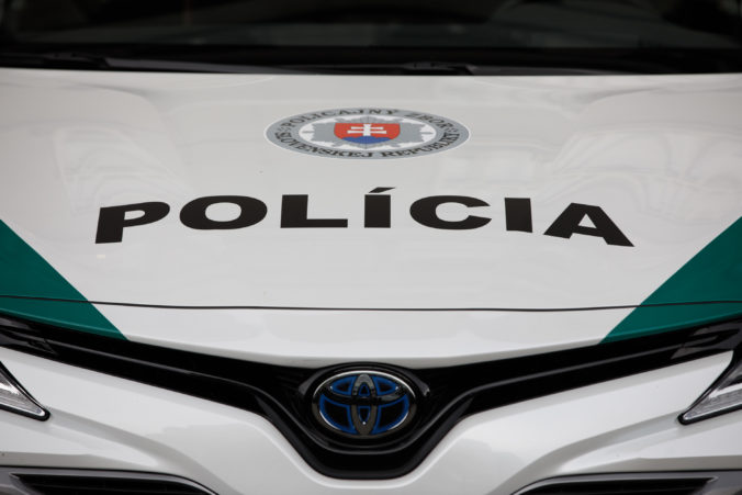 Policajti zistili niekoľko priestupkov proti platným nariadeniam, otvorené boli aj prevádzky čínskeho textilu Policajti zistili niekoľko priestupkov proti platným nariadeniam, otvorené boli aj prevádzky čínskeho textilu