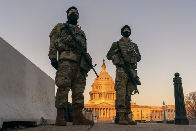 Pentagon predĺžil nasadenie Národnej gardy v Kapitole, je vo zvýšenej pohotovosti