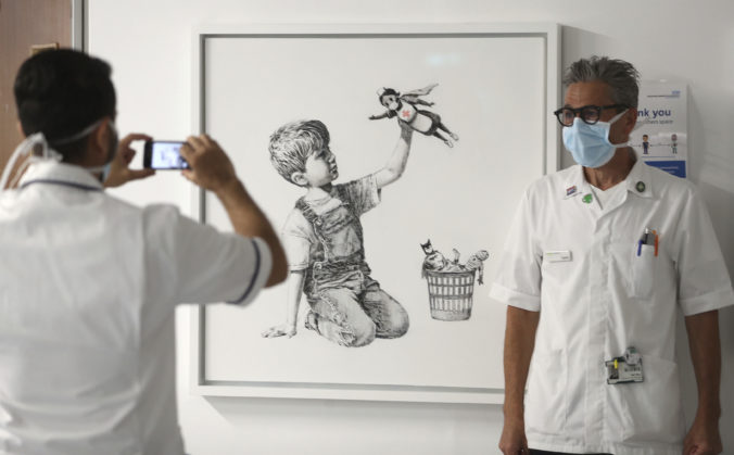 Banksyho obraz Game Changer vydražili za rekordnú sumu, peniaze poputujú na charitu