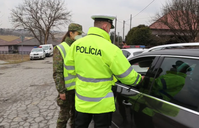 V Prešovskom kraji polícia prísne kontroluje dodržiavanie opatrení, tento rok odhalila už 9 400 priestupkov