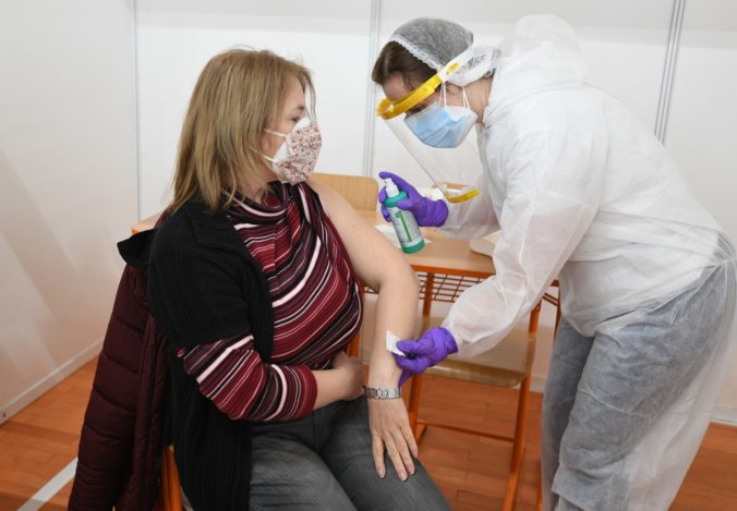 Bratislavský kraj spustil registráciu na očkovanie aj pre pacientov s chronickými chorobami