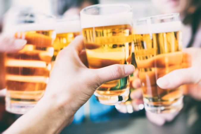 Na otvorenie terás čaká takmer 60 percent pohostinstiev, Slováci sa najviac tešia na čapované pivo