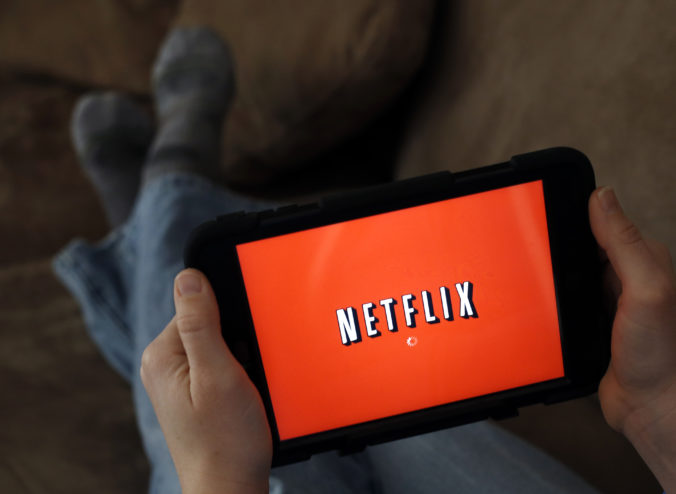Počet predplatiteľov firmy Netflix po lockdownoch opäť prudko klesol