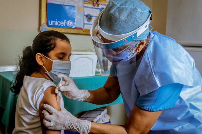 Vyslanec dobrej vôle UNICEF, David Beckham vyzýva k vakcinácii počas Svetového týždňa očkovania 2021