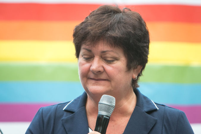 Slovensku chýba legislatívne uznanie spolužitia párov rovnakého pohlavia, tvrdí Patakyová