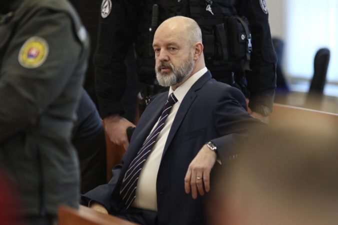 Rusko a ďalší obžalovaní sa postavia pred súd v kauze prípravy vraždy podnikateľky Volzovej Rusko a ďalší obžalovaní sa postavia pred súd v kauze prípravy vraždy podnikateľky Volzovej