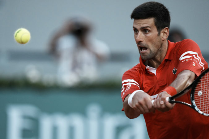 Djokovič sa cez Nadala dostal do finále Roland Garros. Ako si poradí s mladším Tsitsipasom?