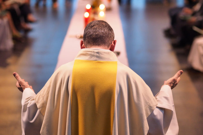 Poľská katolícka cirkev žiada o odpustenie, jej duchovní zneužili v ostatných rokoch stovky detí