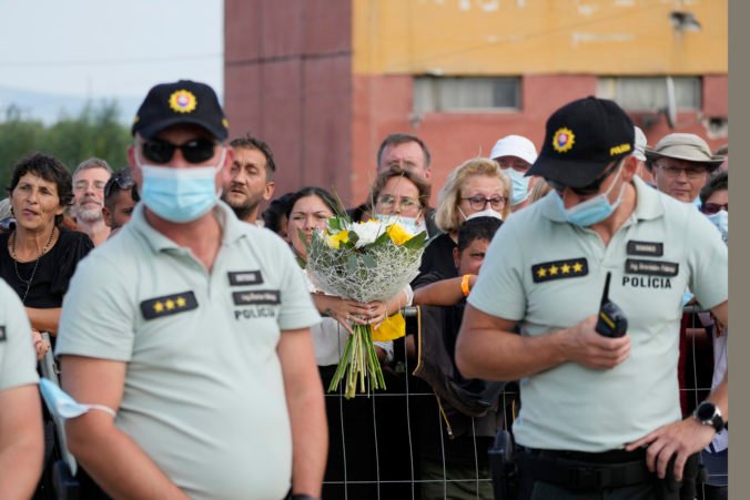 Polícia nezaznamenala počas návštevy pápeža žiadne narušenie poriadku, pomáhali jej študenti aj kolegovia z Čiech