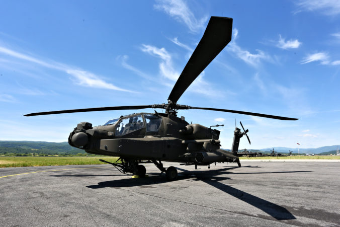 Výročie oslobodenia prvej slovenskej obce si pripomenuli preletom vrtuľníkov vzdušných síl