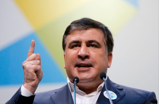 Bývalého prezidenta Saakašviliho zatkli, do Gruzínska prišiel pred kľúčovými voľbami