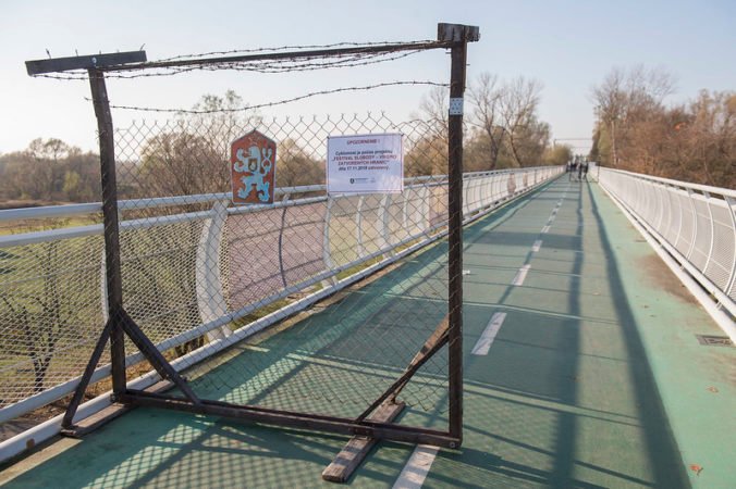 Medzi Slovenskom a Rakúskom sa symbolicky zatvoria hranice