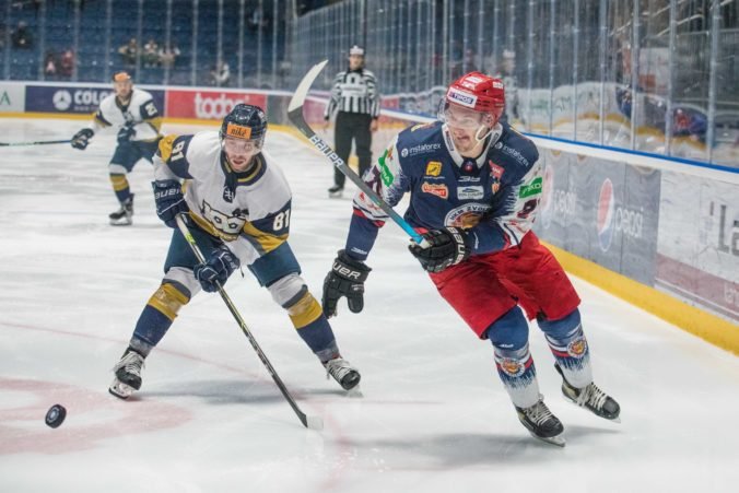 Tipos extraliga po 14. kole: Slovan prehral, ale zostal lídrom pred druhým Zvolenom, Poprad ťahá čiernu sériu