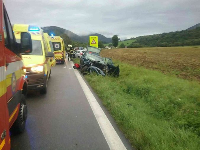 Za desať mesiacov zahynulo na cestách v Žilinskom kraji 20 ľudí, počet nehôd sa znížil