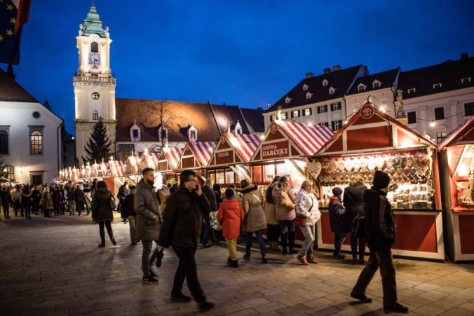 Bratislava otvorí po ročnej pauze vianočné trhy, mali by byť bez odpadu a vo vyššej kvalite