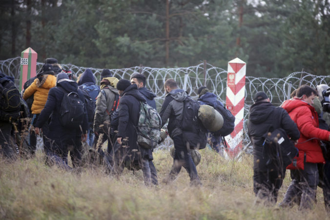 Poľská polícia našla pri hraniciach telo mŕtveho Sýrčana, migračná vlna tak už má deväť obetí
