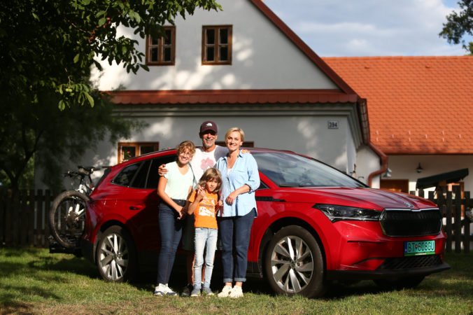 Skúsenosti Moniky Hilmerovej: Elektromobil je skvelou voľbou aj pre aktívnu rodinu